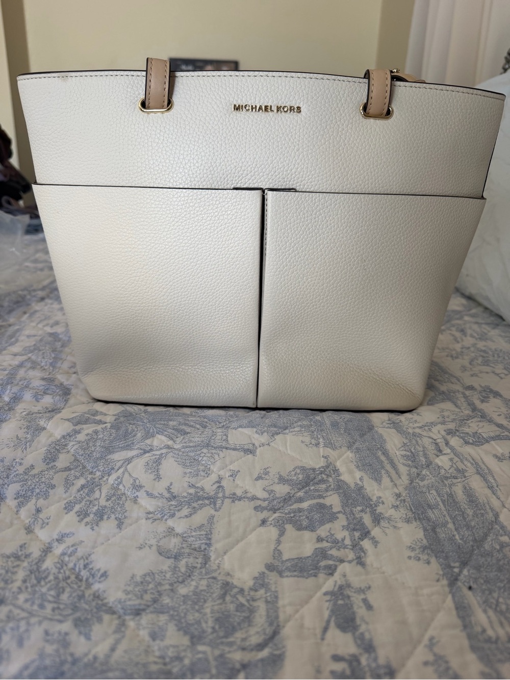 MICHAEL KORS White Pebbled Leather Dual-Pocket Tote